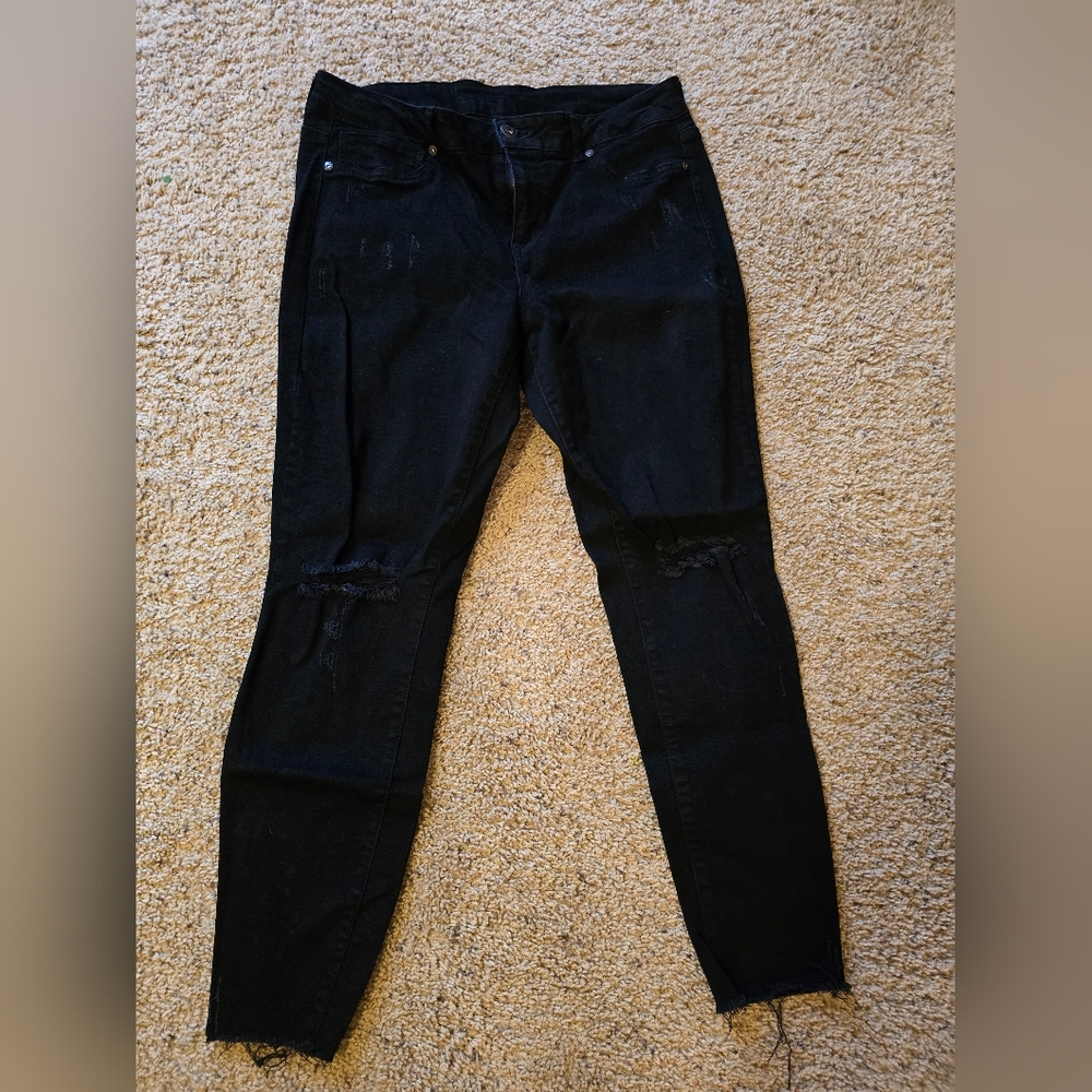 Maurices Distressed Black Skinny Jeans for Women